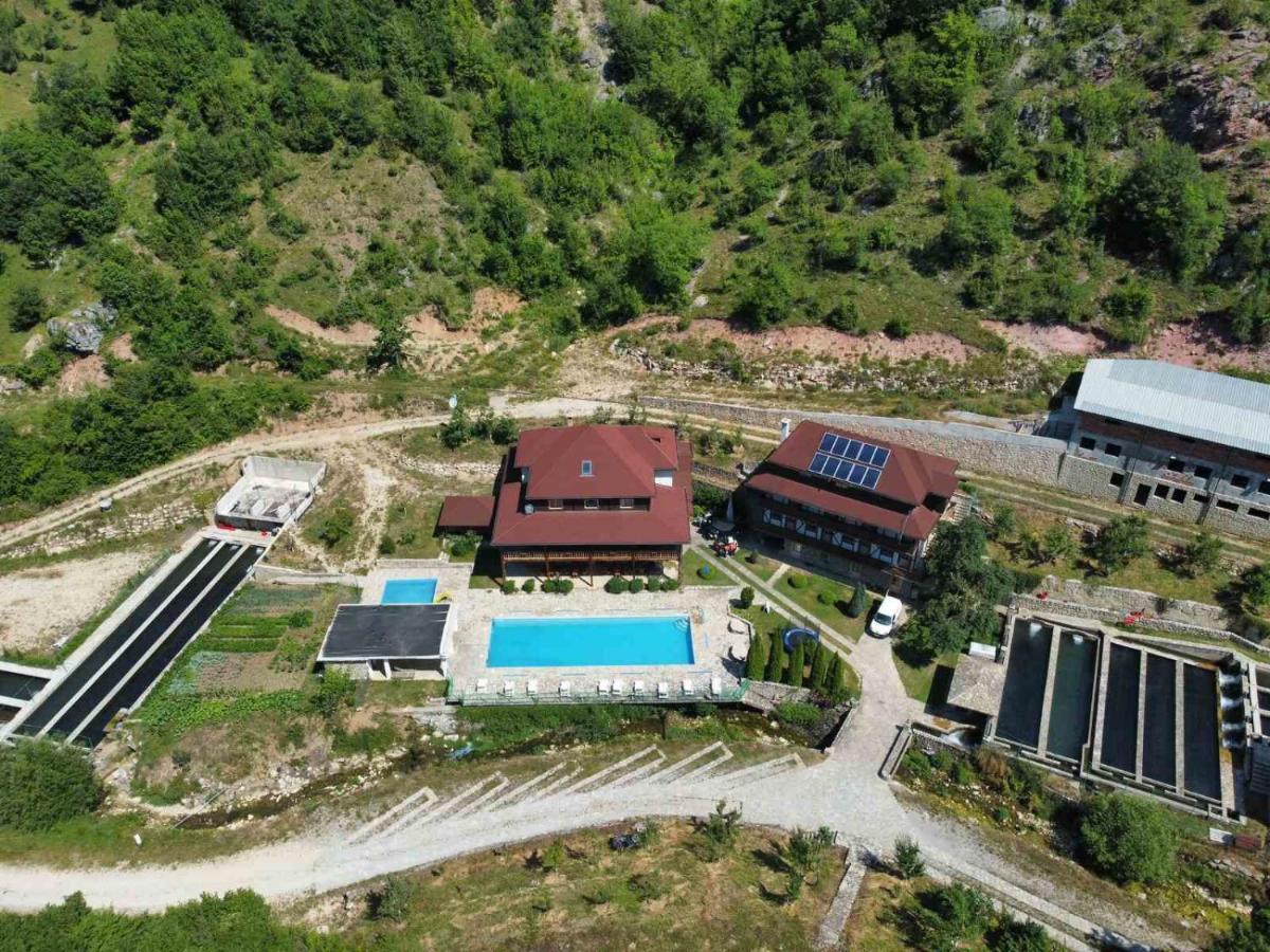 Etno Selo Vrelo & Camping Guest House Berane Eksteriør bilde