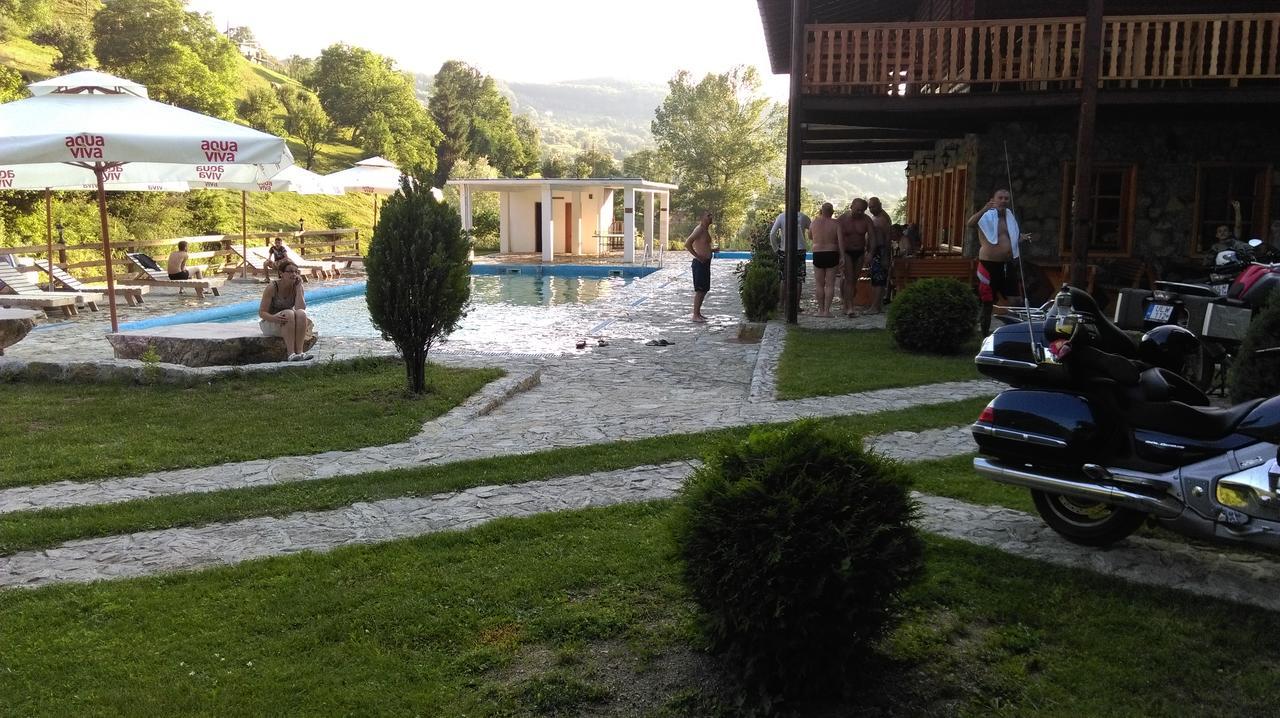 Etno Selo Vrelo & Camping Guest House Berane Eksteriør bilde
